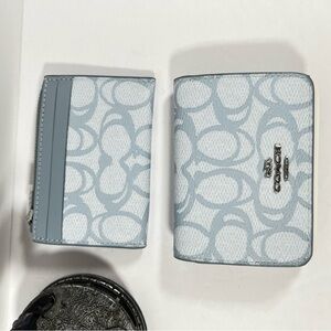 Sold ❌Coach Card Holder Wallet In Sketch Signature Canvas NWT